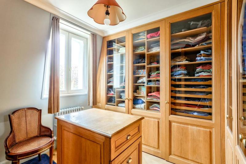 Pavillon - 196 m² - 5 pièces