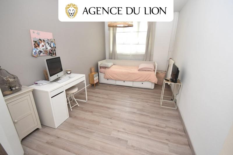 Appartement - 95 m² - 5 pièces