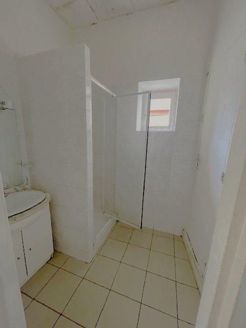 Maison - 194 m² - 9 pièces