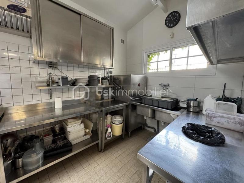 Bureau - 506 m² - 15 pièces