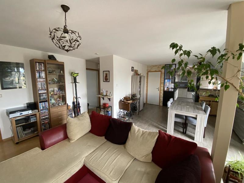 Appartement - 81 m² - 5 pièces