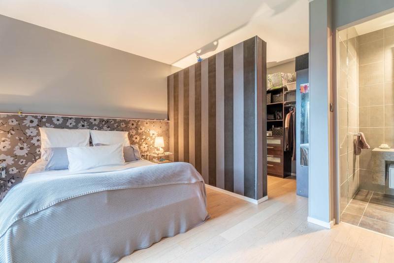 Appartement - 130 m² - 6 pièces