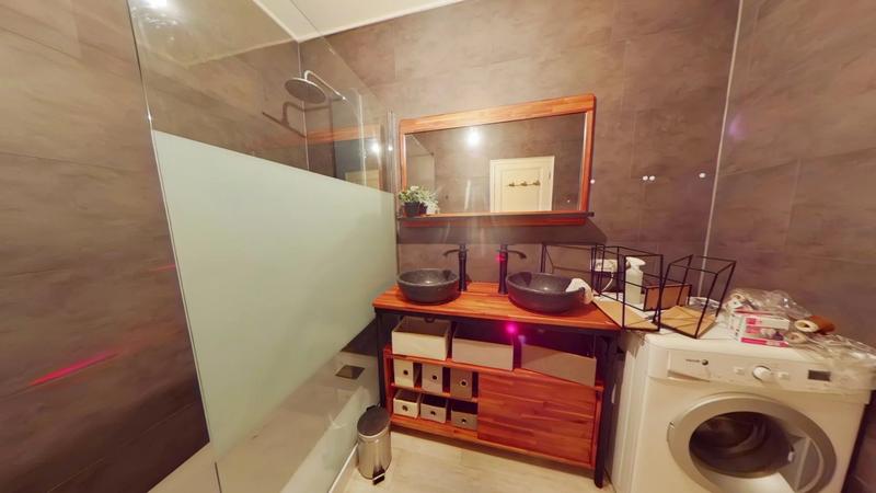 Appartement - 92 m² - 4 pièces