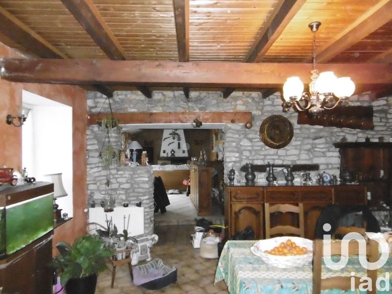 Maison de village - 186 m² - 10 pièces