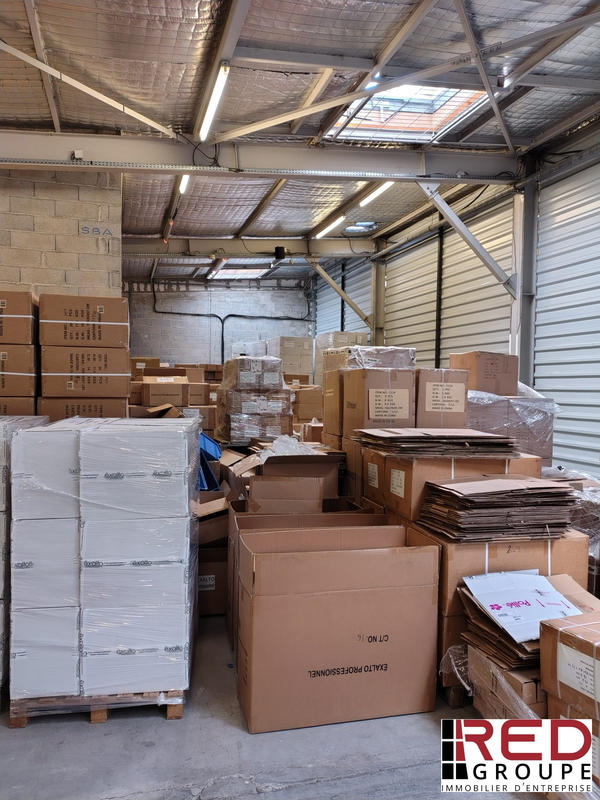 Entrepôt - 550 m²