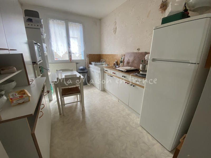 Immeuble - 200 m² - 12 pièces