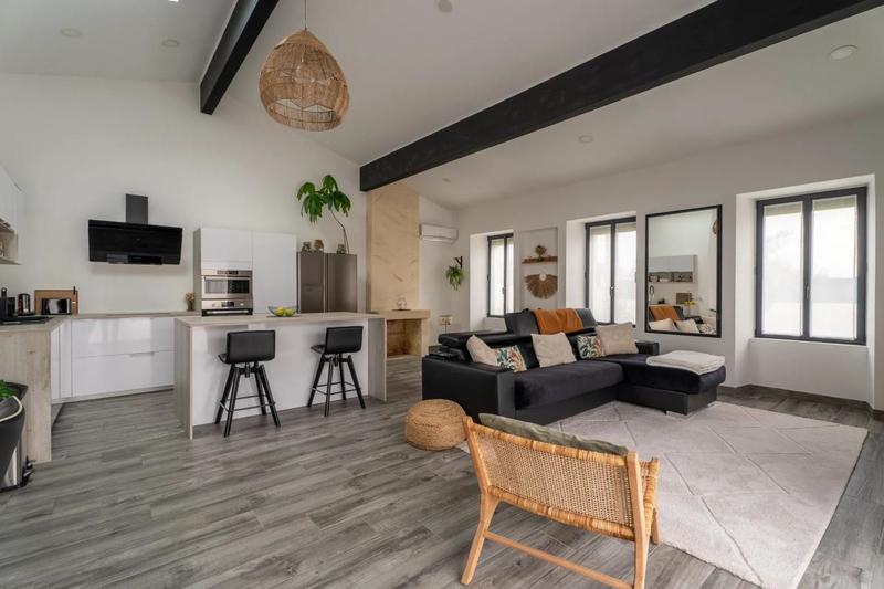 Maison - 146 m² - 6 pièces