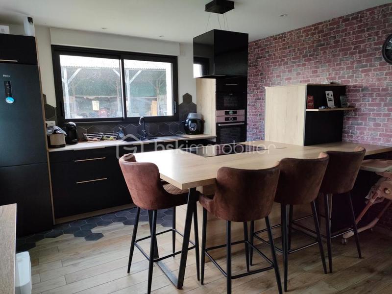 Maison traditionnelle - 116 m² - 5 pièces