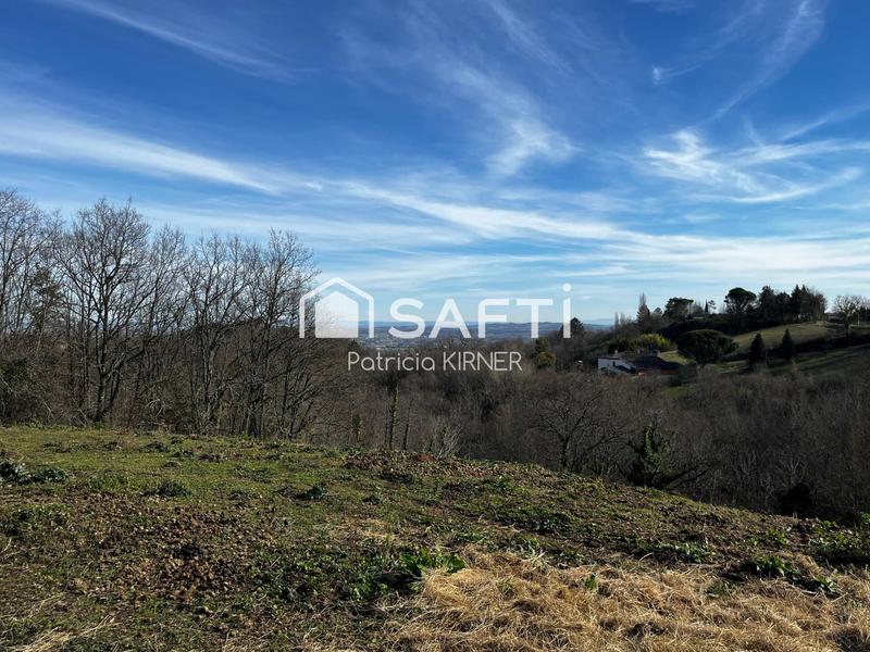 Maison - 255 m² - 9 pièces