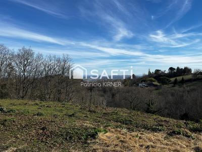 Maison - 255 m² - 9 pièces