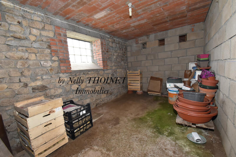 Maison - 208 m² - 12 pièces