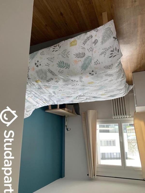 Chambre - 11 m² - 1 pièce