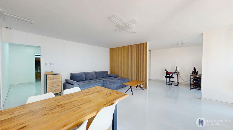 Appartement - 115 m² - 5 pièces