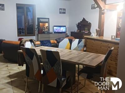 Maison - 138 m² - 7 pièces