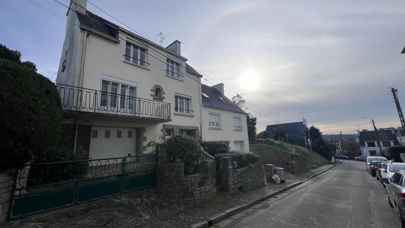 Maison - 116 m² - 6 pièces