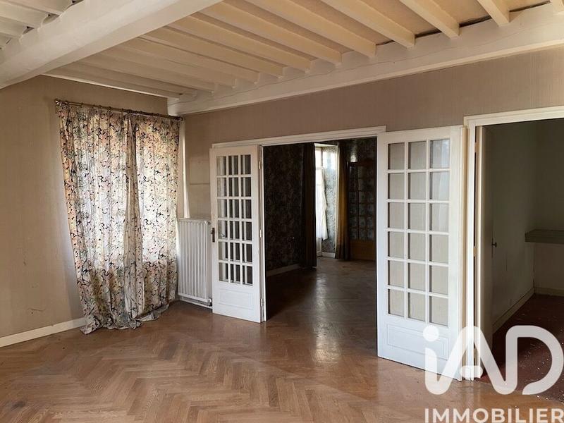 Maison - 247 m² - 10 pièces