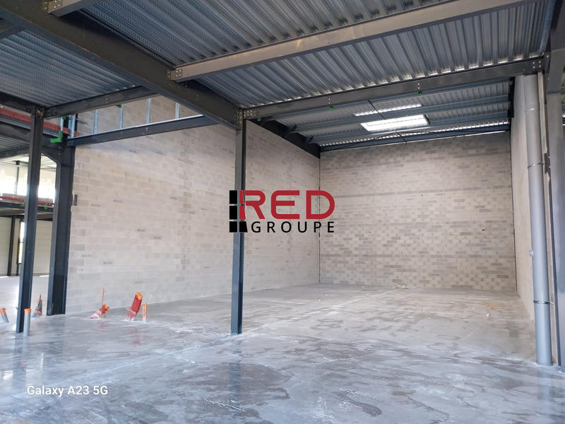 Entrepôt - 578 m²