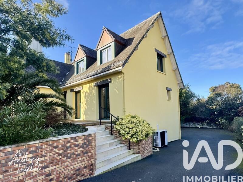 Maison - 138 m² - 6 pièces