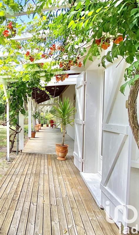 Maison - 215 m² - 7 pièces