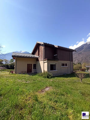 Villa - 162 m² - 6 pièces