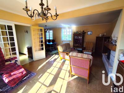 Maison - 140 m² - 8 pièces