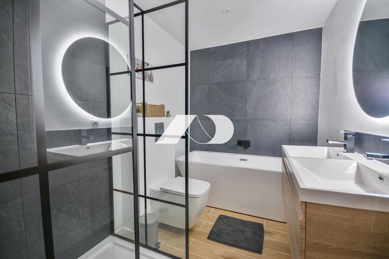 Appartement - 81 m² - 4 pièces