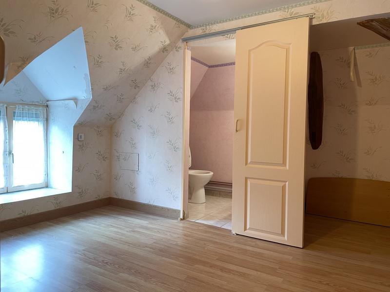 Maison - 98 m² - 5 pièces