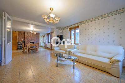 Maison - 147 m² - 5 pièces