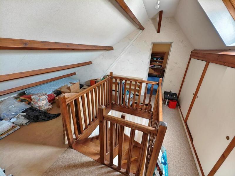 Maison - 175 m² - 12 pièces