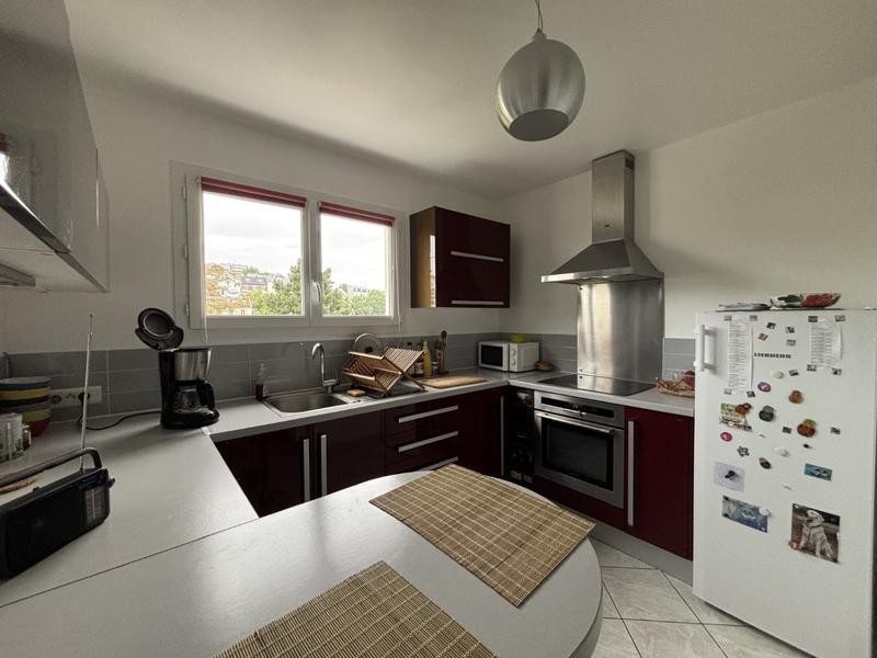 Appartement - 94 m² - 4 pièces