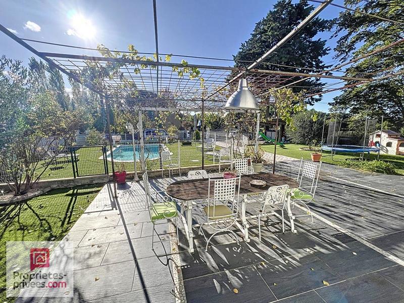 Maison - 158 m² - 7 pièces