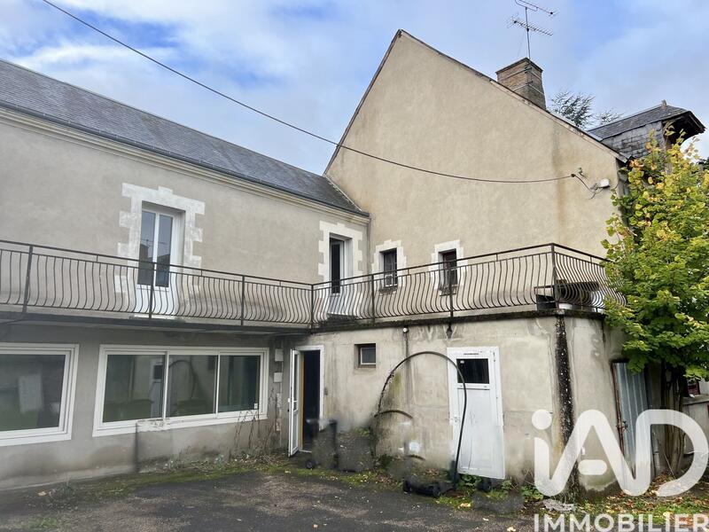 Maison de ville - 356 m² - 14 pièces