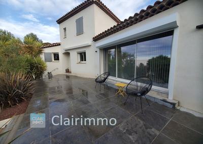 Maison - 168 m² - 5 pièces