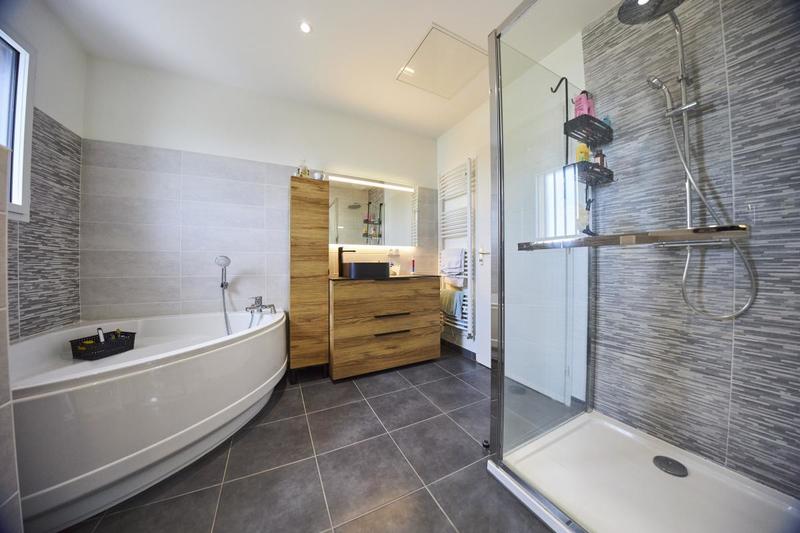 Maison - 132 m² - 6 pièces