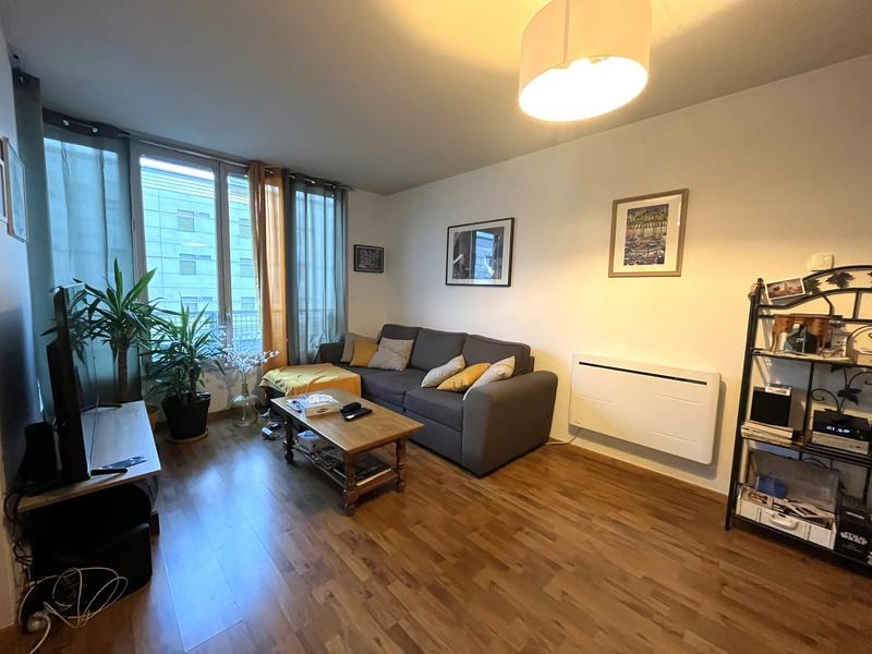 Appartement - 49 m² - 2 pièces