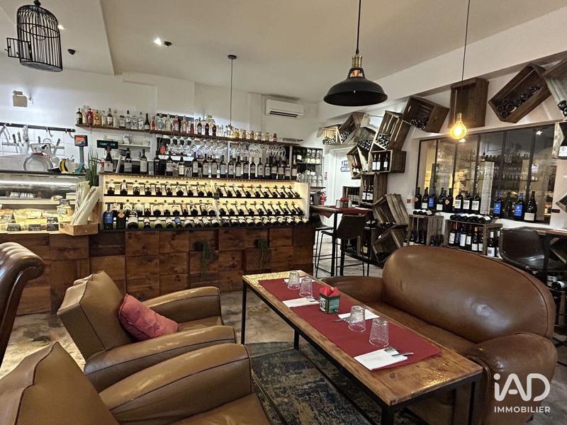 Local commercial - 105 m²