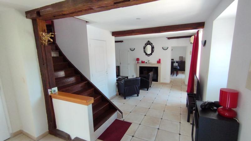 Maison - 170 m² - 9 pièces