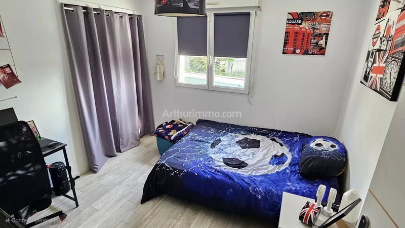 Maison - 93 m² - 5 pièces