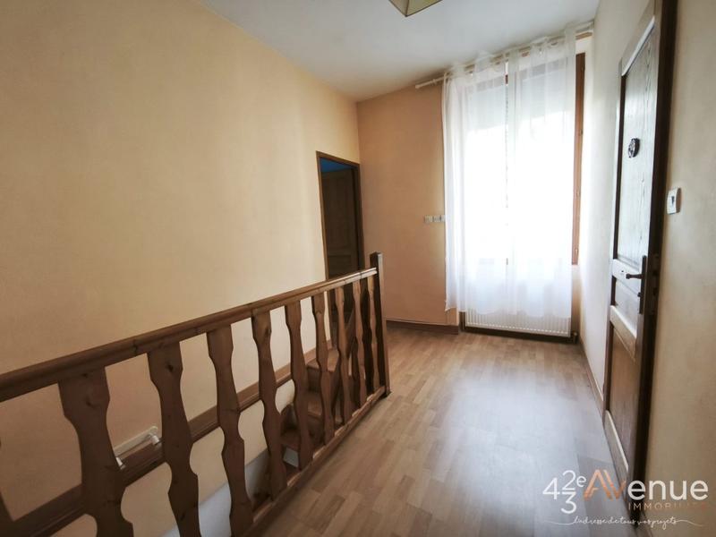 Maison - 110 m² - 5 pièces