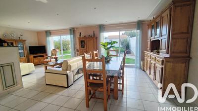 Maison - 104 m² - 5 pièces