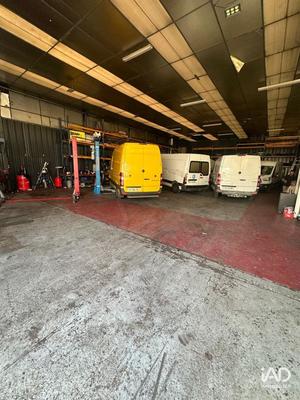 Local commercial - 570 m²