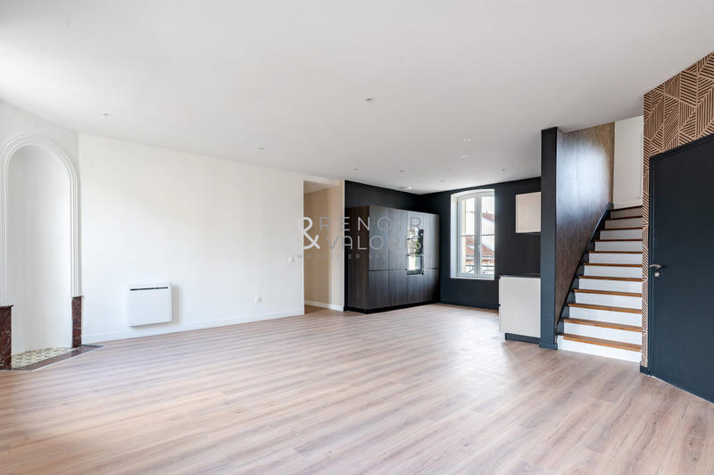 Appartement - 106 m² - 5 pièces