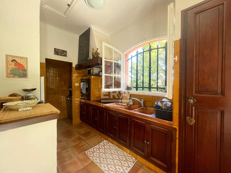 Maison - 147 m² - 5 pièces