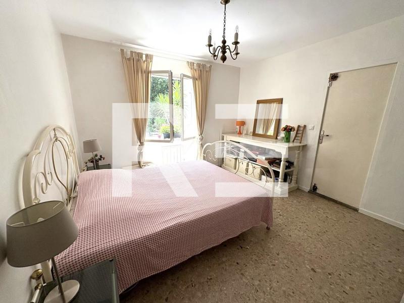 Maison - 168 m² - 7 pièces