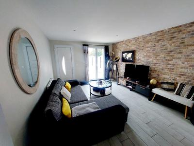 Maison - 85 m² - 4 pièces