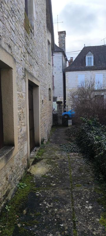 Maison - 92 m² - 3 pièces