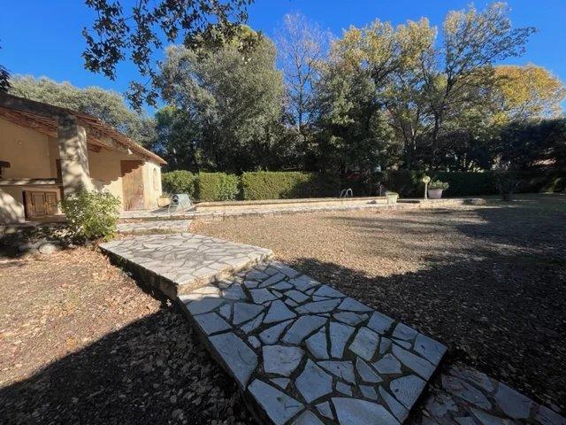 Villa - 150 m² - 5 pièces