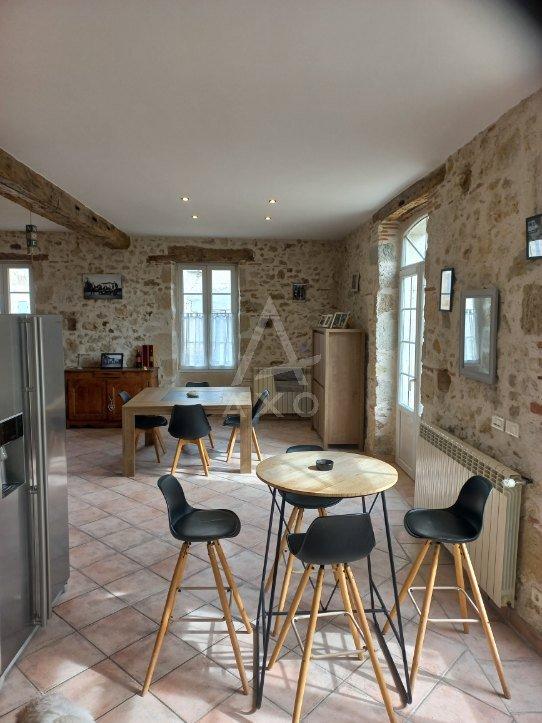 Maison bourgeoise - 270 m² - 10 pièces