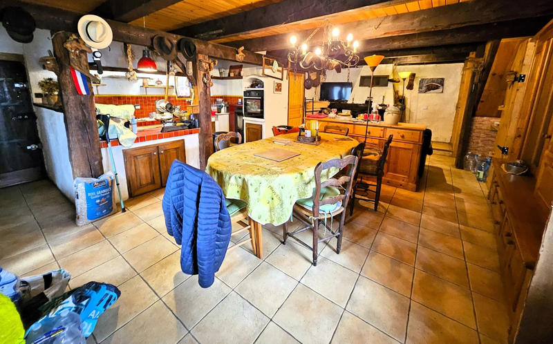 Maison - 111 m² - 4 pièces