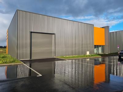 Local d'activités - 400 m²